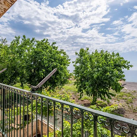 Sicily Beachside One Minute To The Shore Apartment
